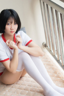 火车上荫蒂添的好舒服视频